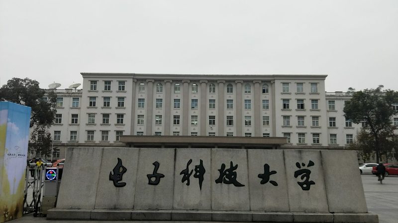 多层板抗干扰设计：尺寸规格与关键考量